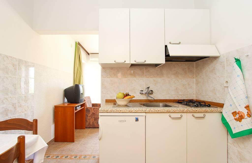 Apartment Lili Medulin